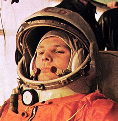 यूरी गागारिन: प्रथम अंतरिक्ष यात्री